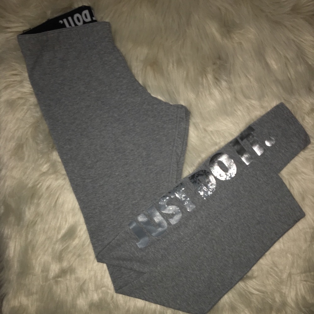 Nike workout leggings